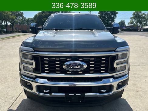Used 2024 Ford F450 Lariat w/ Chrome Package AWD/4WD image 8