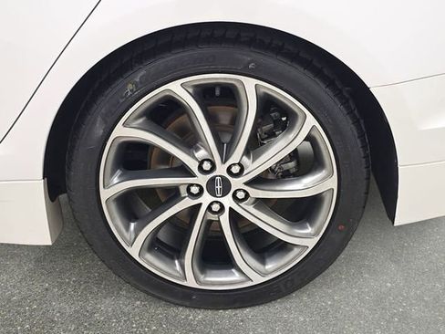 Certified 2019 Lincoln MKZ Reserve w/ Reserve Plus Package AWD/4WD image 28