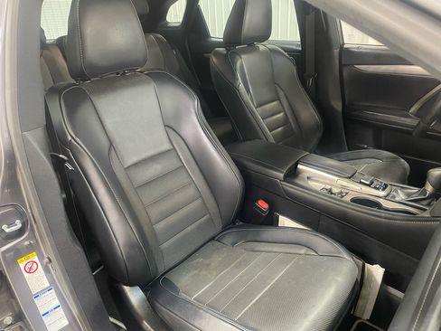 Used 2019 Lexus RX 450h AWD image 36