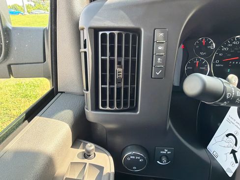 New 2026 Chevrolet Express 2500 w/ Driver Convenience Package RWD image 22