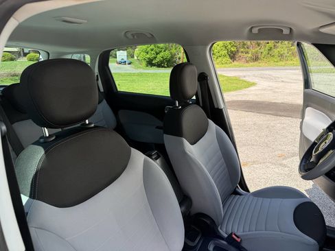 Used 2014 FIAT 500L Easy FWD image 26