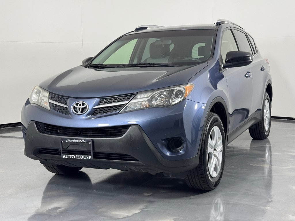 Used 2013 Toyota RAV4 LE FWD image 10