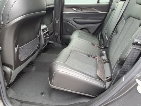 New 2026 Jeep Grand Cherokee Altitude AWD/4WD image 16