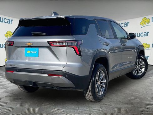 Used 2025 Chevrolet Equinox LT image 6