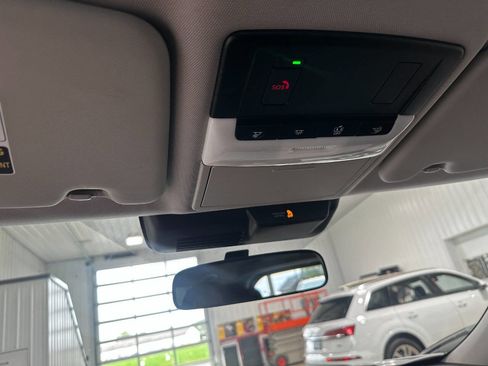 Used 2023 Mitsubishi Outlander ES image 38