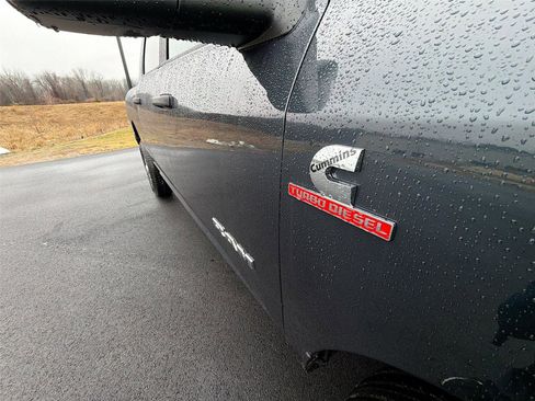 New 2026 RAM 3500 Big Horn AWD/4WD image 30