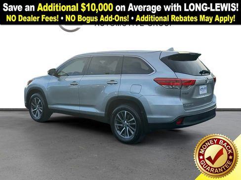 Used 2019 Toyota Highlander XLE image 4