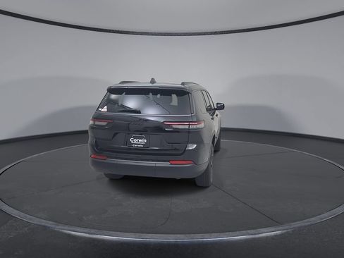 New 2026 Jeep Grand Cherokee L 4WD image 15
