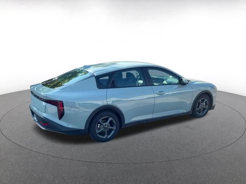 Used 2025 Kia K4 FWD image 15