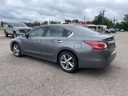 Used 2014 Nissan Altima 2.5 SL FWD image 5