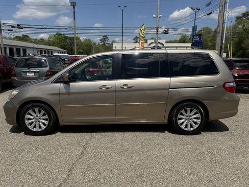 Used 2005 Honda Odyssey Touring image 3