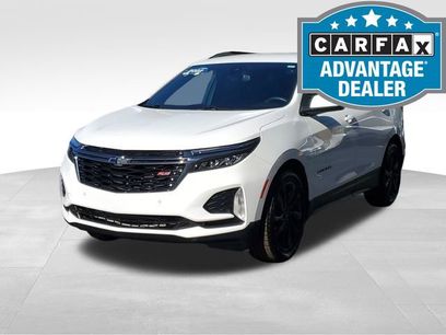 Certified 2022 Chevrolet Equinox RS w/ LPO, Floor Liner Package