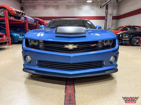 Used 2013 Chevrolet Camaro SS w/ Hot Wheels Special Edition RWD image 8
