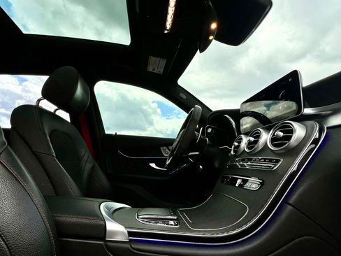 Used 2022 Mercedes-Benz GLC 43 AMG 4MATIC image 17