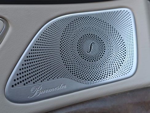 Used 2015 Mercedes-Benz S 550 4MATIC Sedan image 26