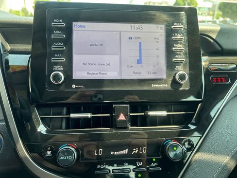 Certified 2024 Toyota Camry SE FWD image 21
