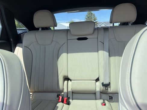 Used 2022 Audi Q5 2.0T Premium image 8