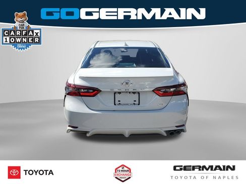 Used 2024 Toyota Camry SE FWD image 10