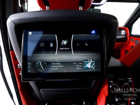 Used 2020 Rolls-Royce Cullinan image 20