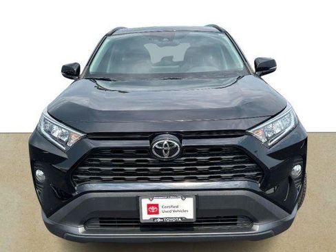 Certified 2021 Toyota RAV4 XLE Premium AWD/4WD image 9