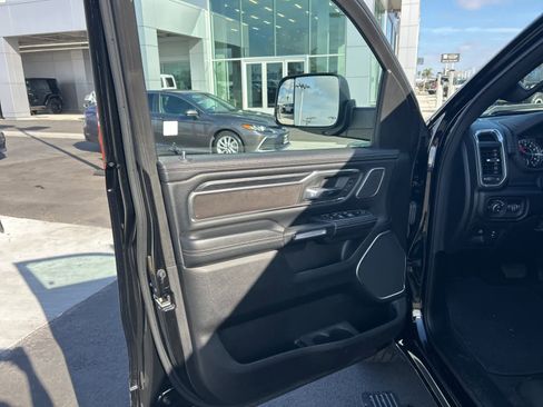 Used 2023 RAM 1500 Laramie image 25
