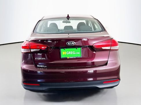 Used 2017 Kia Forte LX FWD image 8