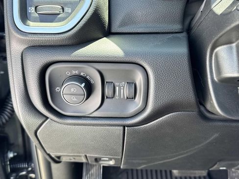 New 2026 RAM 2500 Laramie AWD/4WD image 49