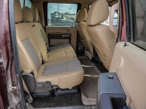 Used 2011 Ford F250 Lariat w/ Lariat Interior Pkg AWD/4WD image 49