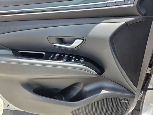 Used 2022 Hyundai Tucson Limited AWD/4WD image 22