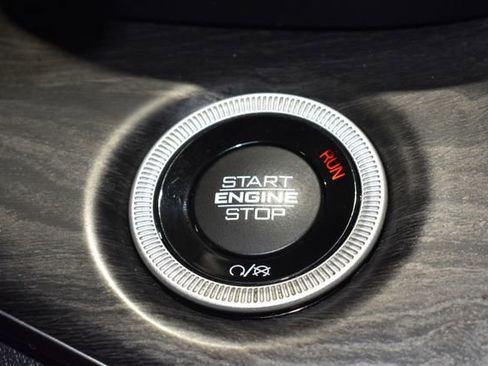 Used 2021 Jeep Grand Cherokee L Overland w/ Luxury Tech Group IV image 25