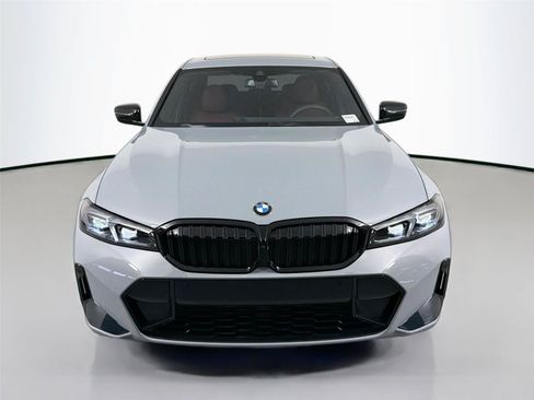 New 2026 BMW 330i Sedan w/ M Sport Package RWD image 3