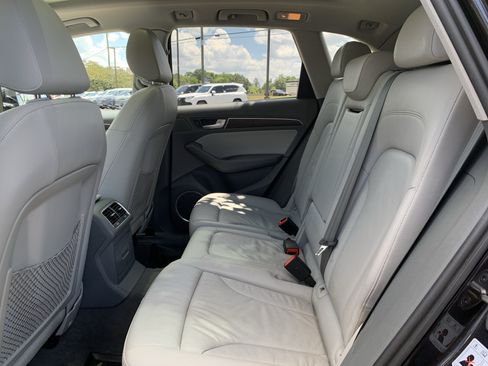 Used 2017 Audi Q5 2.0T Premium Plus AWD/4WD image 32