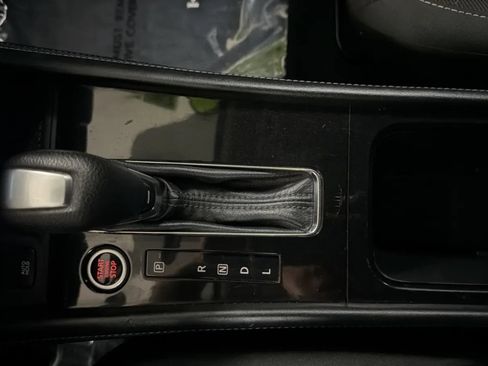 Used 2021 Nissan Kicks SV FWD image 12