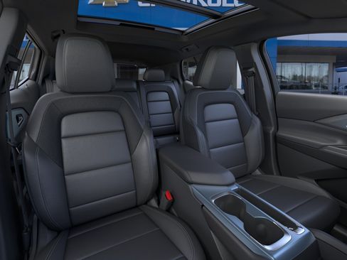 New 2026 Chevrolet Equinox EV LT FWD image 42