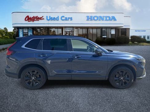 Used 2023 Honda CR-V Sport Touring image 6