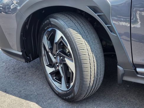 Used 2024 Subaru Crosstrek 2.5i Limited AWD/4WD image 34