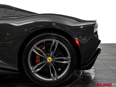 Used 2024 Ferrari 296 GTB RWD image 17