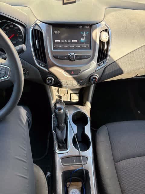 Used 2016 Chevrolet Cruze LT w/ Convenience Package FWD image 21