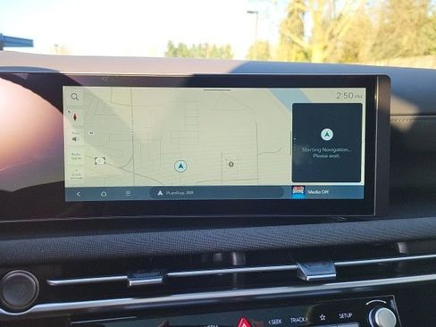 New 2026 Hyundai Tucson Limited w/ Tow & Go Package image 21