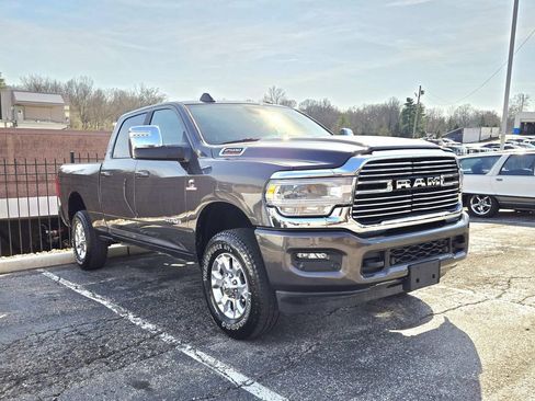 Used 2024 RAM 2500 Laramie w/ Safety Group image 4