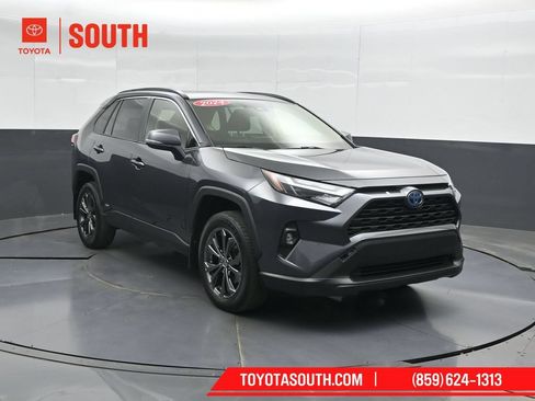Used 2024 Toyota RAV4 XLE Premium w/ Weather Package AWD/4WD image 4