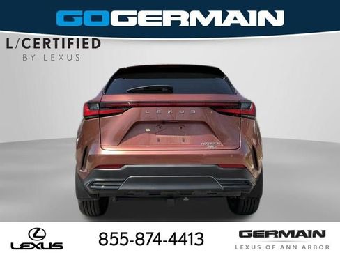 Used 2025 Lexus NX 350h AWD w/ Luxury Package image 7