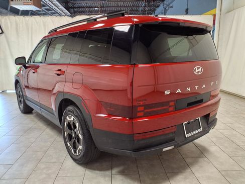 Used 2025 Hyundai Santa Fe SEL FWD image 7