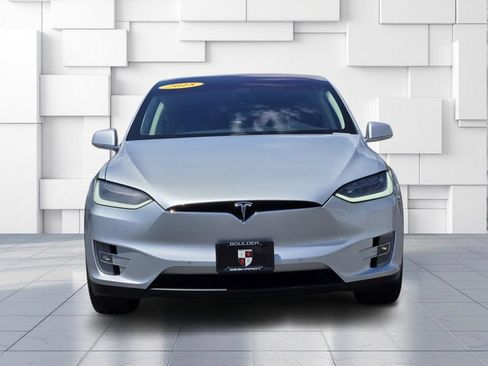 Used 2018 Tesla Model X 75D AWD/4WD image 2