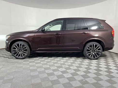 New 2026 Volvo XC90 B6 Ultra w/ Protection Package image 5