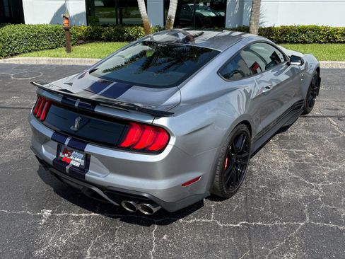 Used 2022 Ford Mustang Shelby GT500 w/ Handling Package RWD image 24