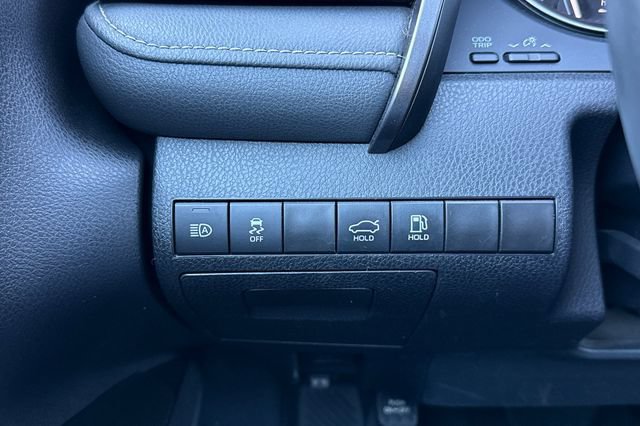 Used 2024 Toyota Camry SE FWD image 31