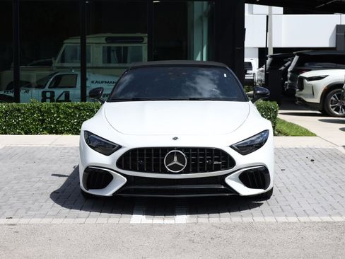 Used 2022 Mercedes-Benz SL 63 AMG 4MATIC image 4