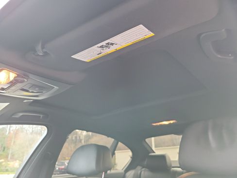 Used 2016 BMW 550i 550i image 15