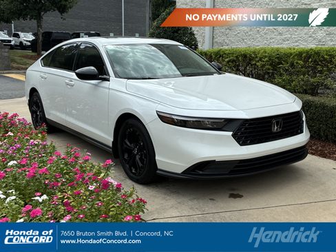 Certified 2025 Honda Accord SE image 1